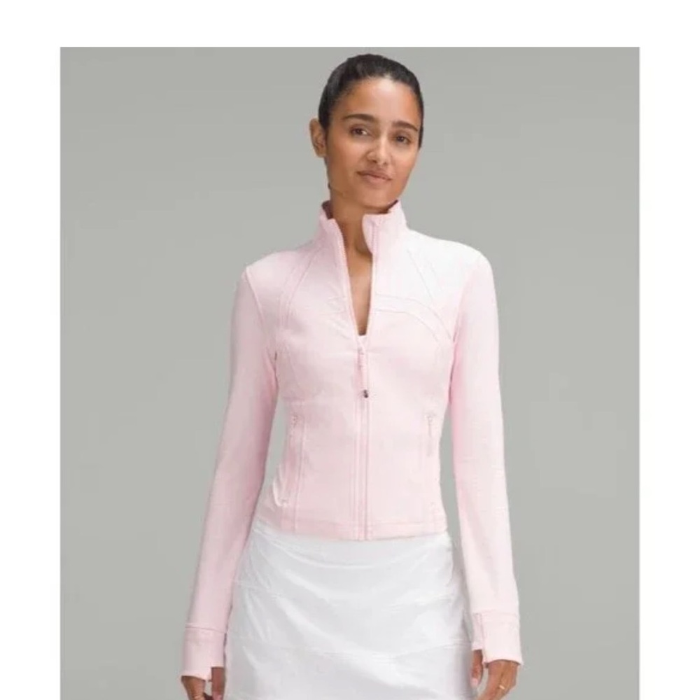 Lululemon π Define Cropped Jacket π©· Strawberry Milkshake - Picture 3 of 9